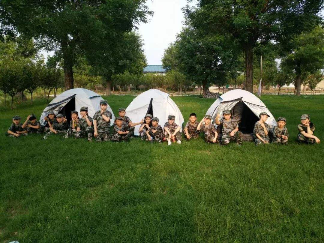北京夏令营基地：野外生存训练激发孩子们的潜能